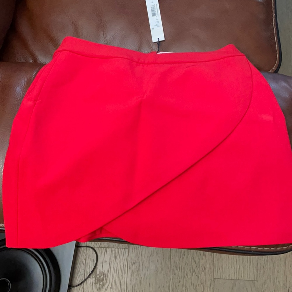 Alice Olivia mini red skirt